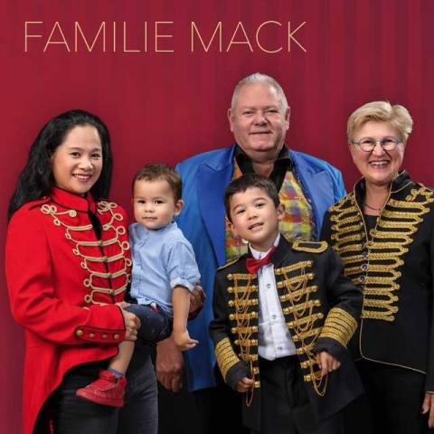 Mittel-Circolo_Familie-Mack