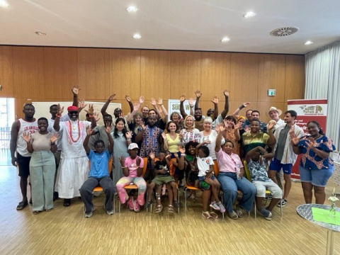 Teilnehmende Süße Welt