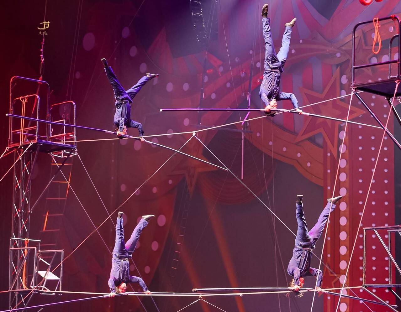 Ein festliches Zirkuserlebnis für die ganze Familie