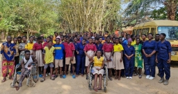 Die Schülerinnen und Schüler der Baobab Schule