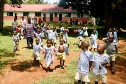 uganda_5_20140515_2058693280